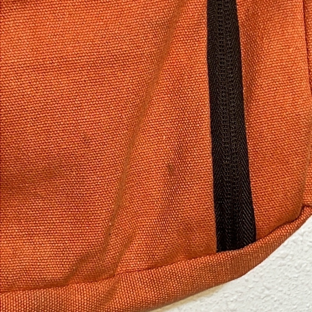 Duluth Women’s Burnt Orange Cross Body outdoors Hiking Purse - Picture 8 of 11